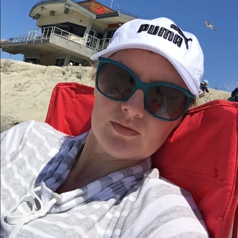 Meet your Posher, Hanna